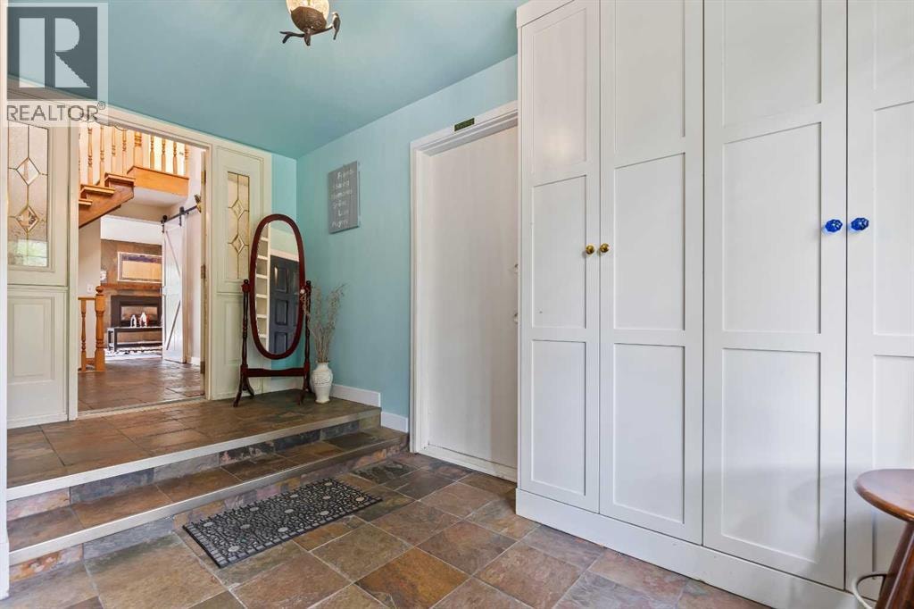 51 Redwood meadows Drive — photo 9