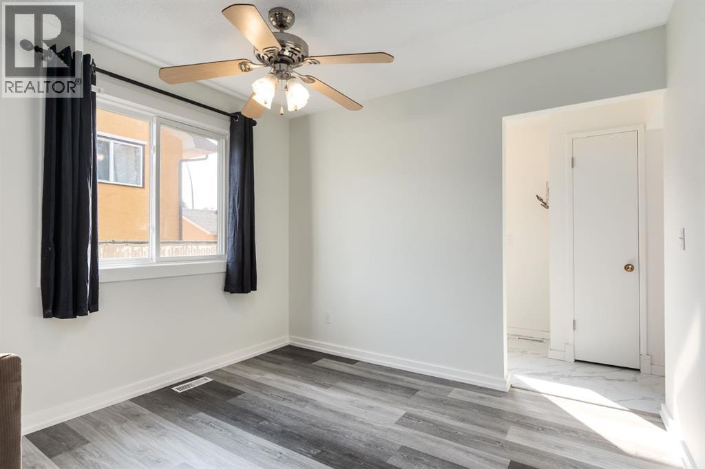 207 Whiteview Bay NE — photo 11