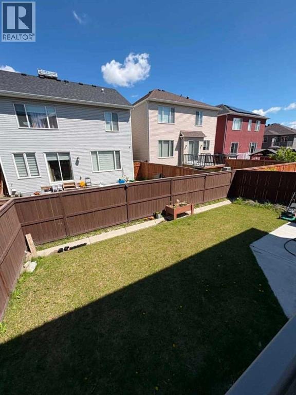 46 Cityside Gardens NE — photo 6