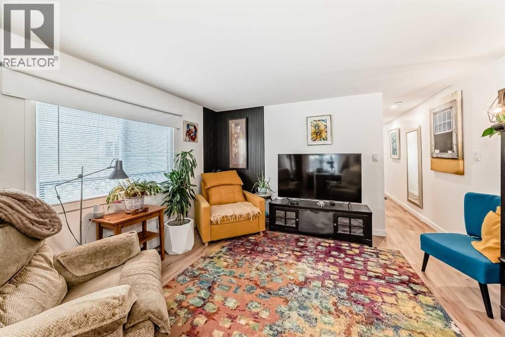 189, 99 Arbour Lake Road NW — photo 5