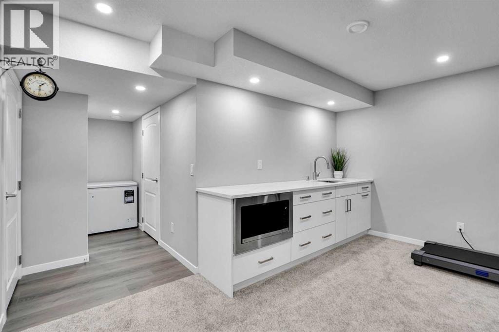 28 Carringsby Avenue NW — photo 34