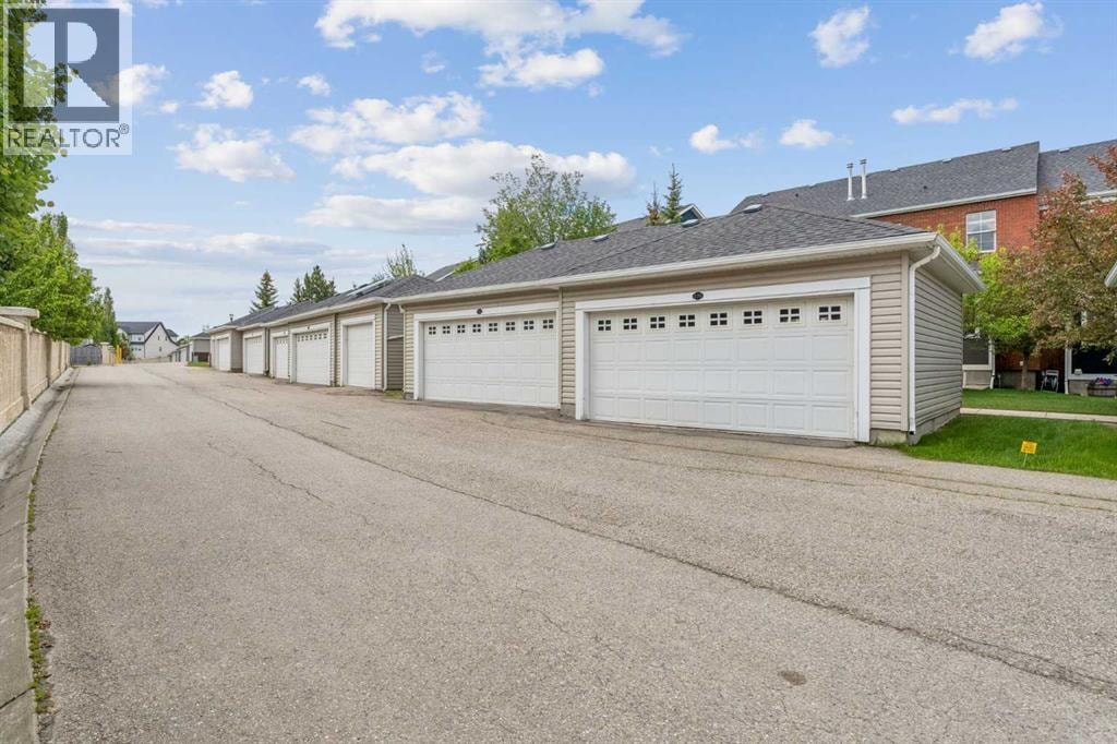 183 Rainbow Falls Drive — photo 27