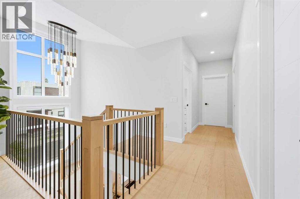 105 Rockhaven Green NW — photo 22