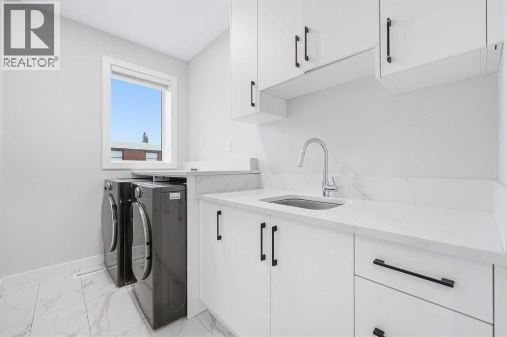 105 Rockhaven Green NW — photo 36