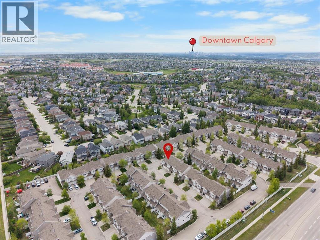 112 Royal Oak Gardens NW — photo 33
