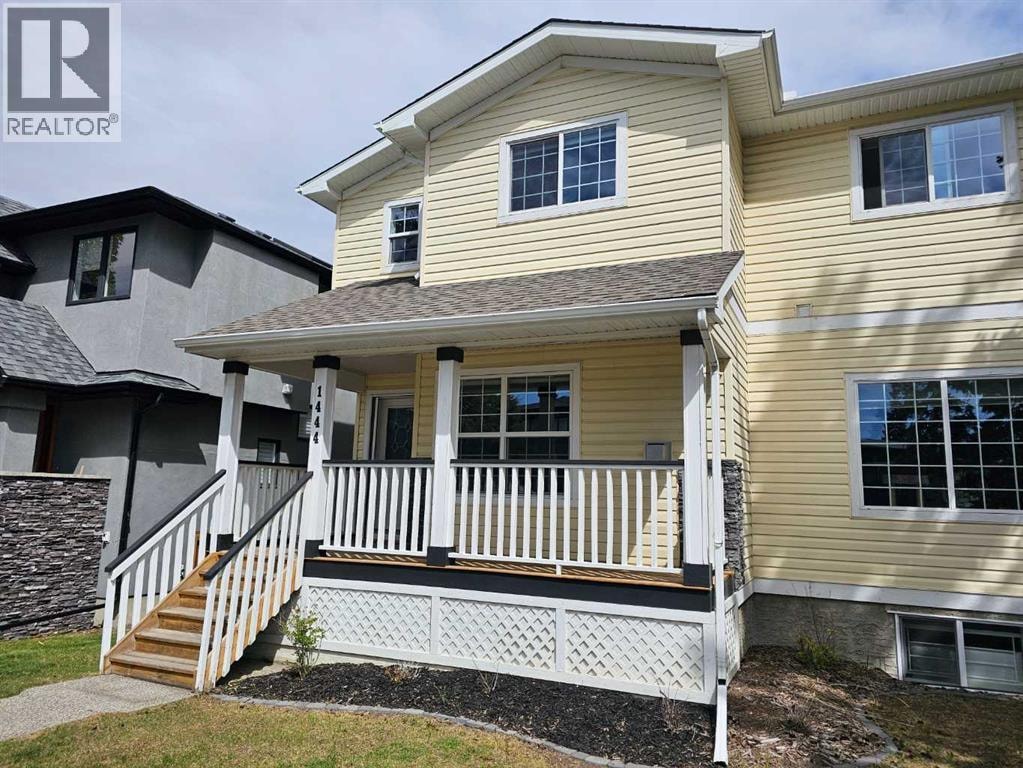 1444 40 Street SW — photo 1