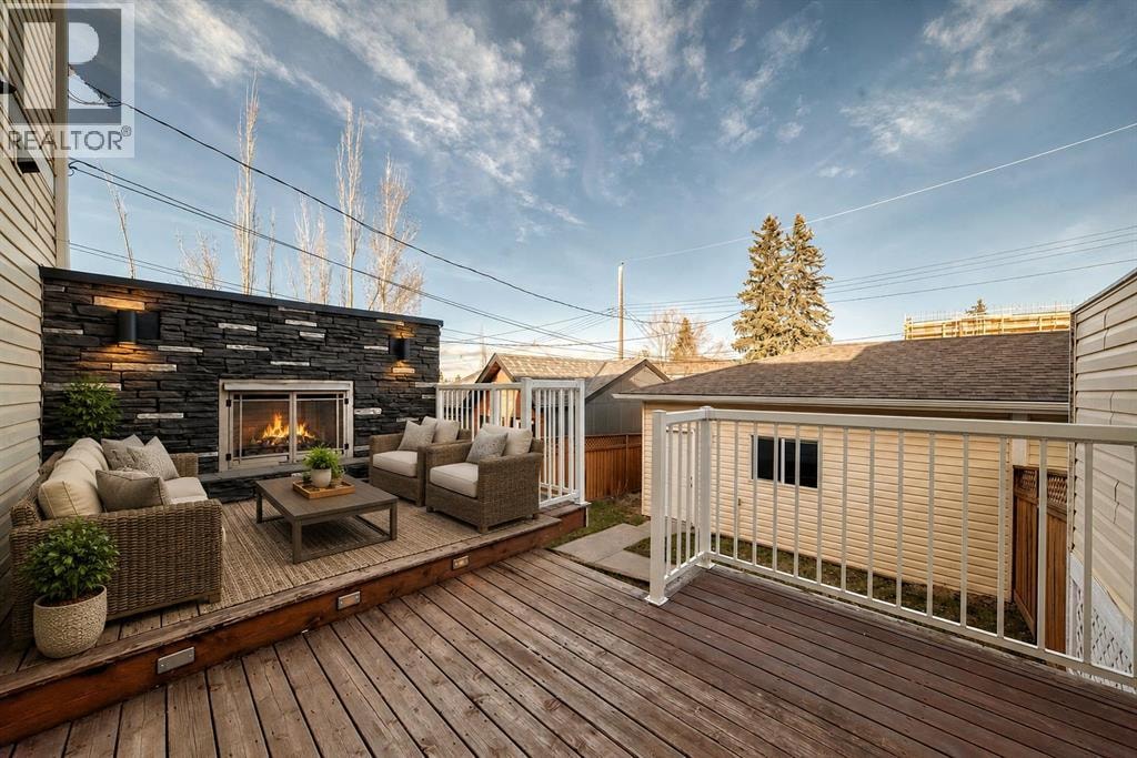 1444 40 Street SW — photo 30
