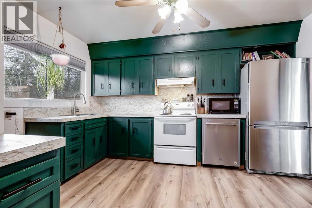 2021 38 Street SE — photo 10