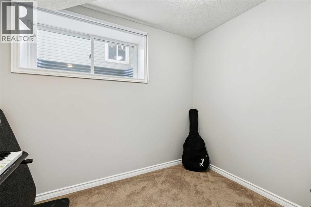 63 Westmount Circle — photo 46