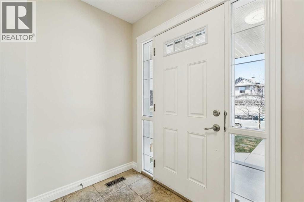 63 Westmount Circle — photo 4