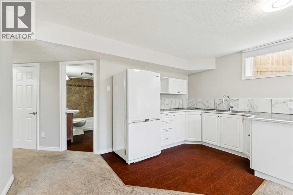63 Westmount Circle — photo 44