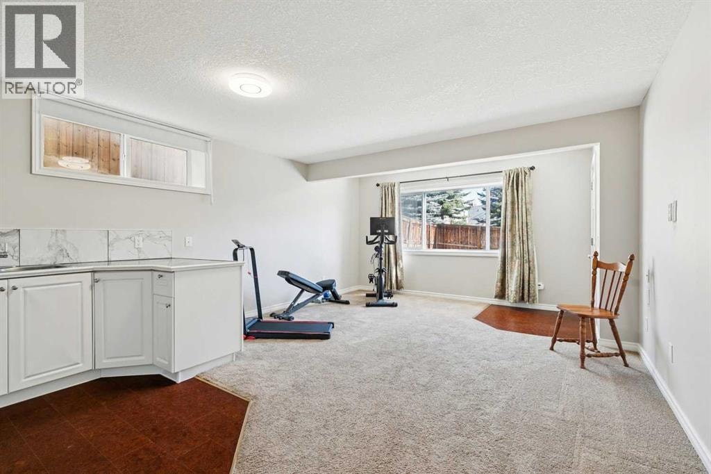 63 Westmount Circle — photo 40