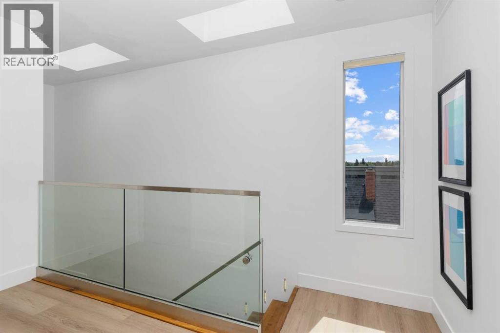 2620 14A Street SW — photo 17