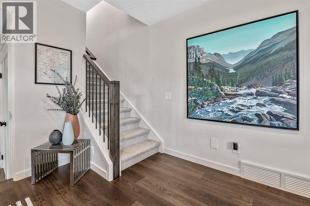 263 Silvergrove Place NW — photo 32