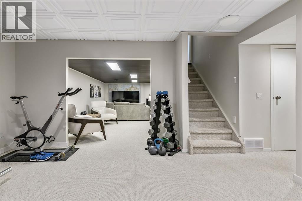 263 Silvergrove Place NW — photo 42