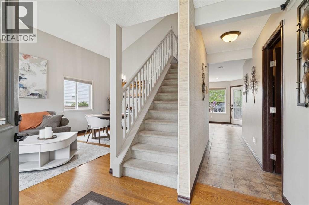 48 Westridge Drive — photo 3