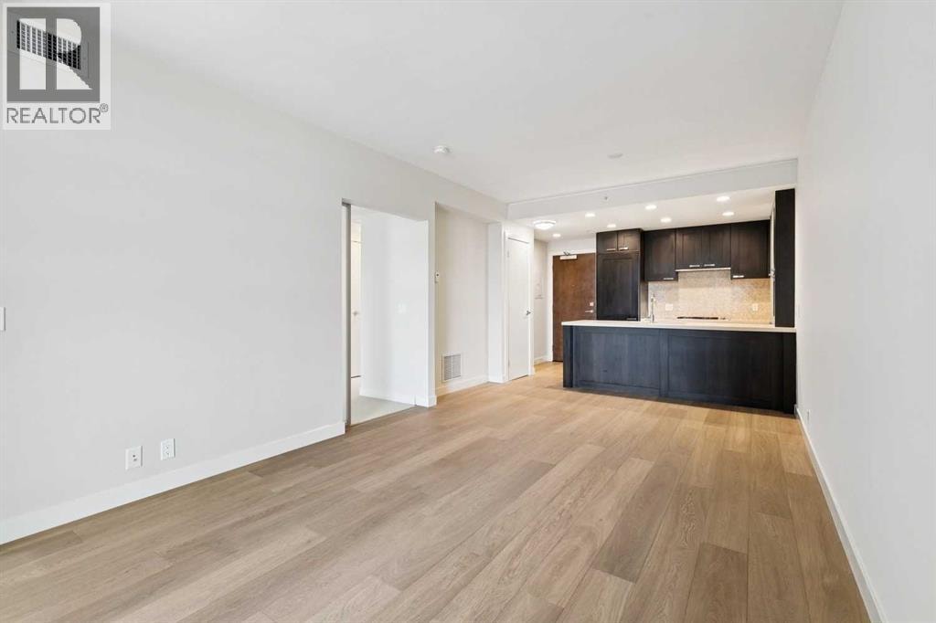 416, 222 Riverfront Avenue SW — photo 3