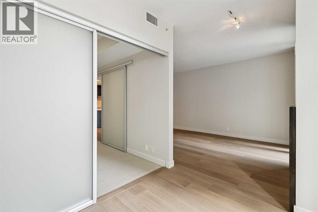 416, 222 Riverfront Avenue SW — photo 15