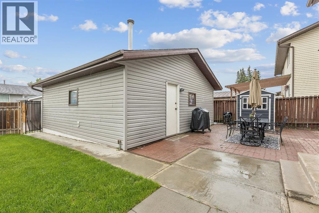 2129 Summerfield Boulevard SE — photo 40