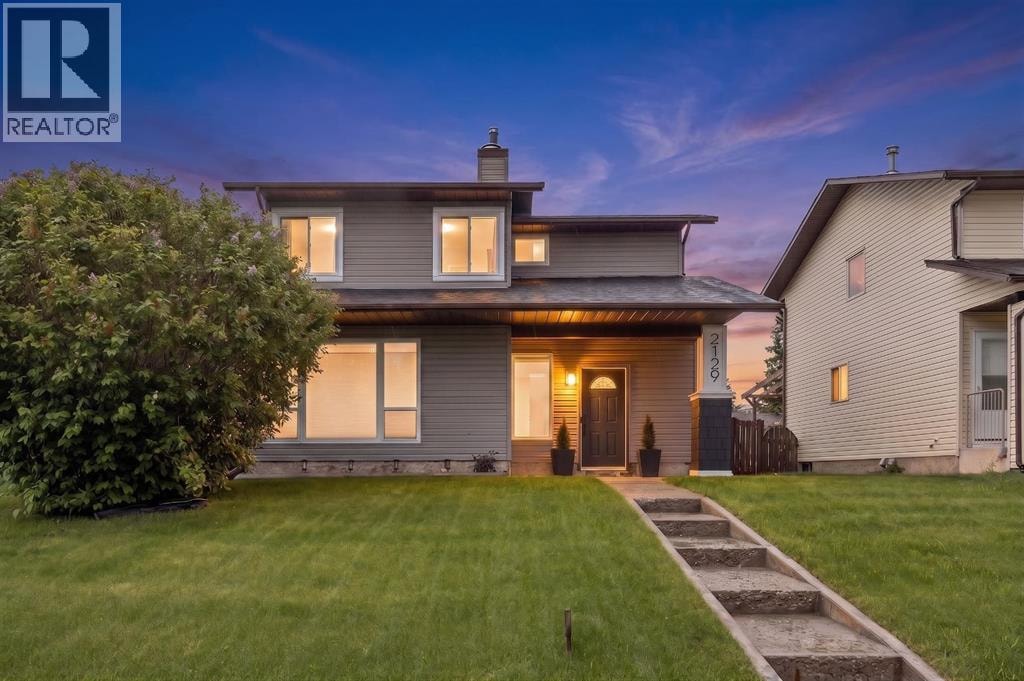 2129 Summerfield Boulevard SE — photo 2