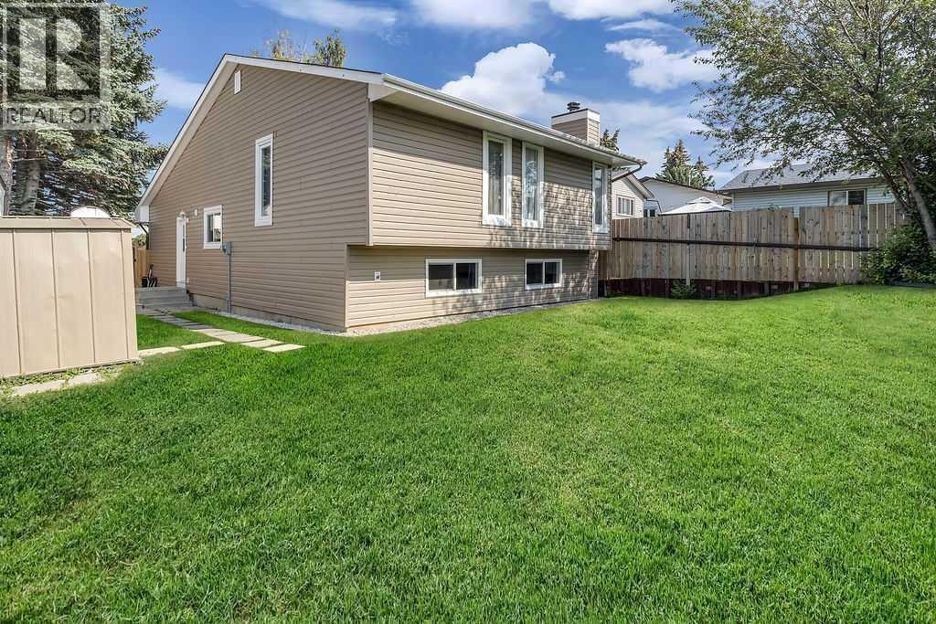 95 Beddington Way NE — photo 31