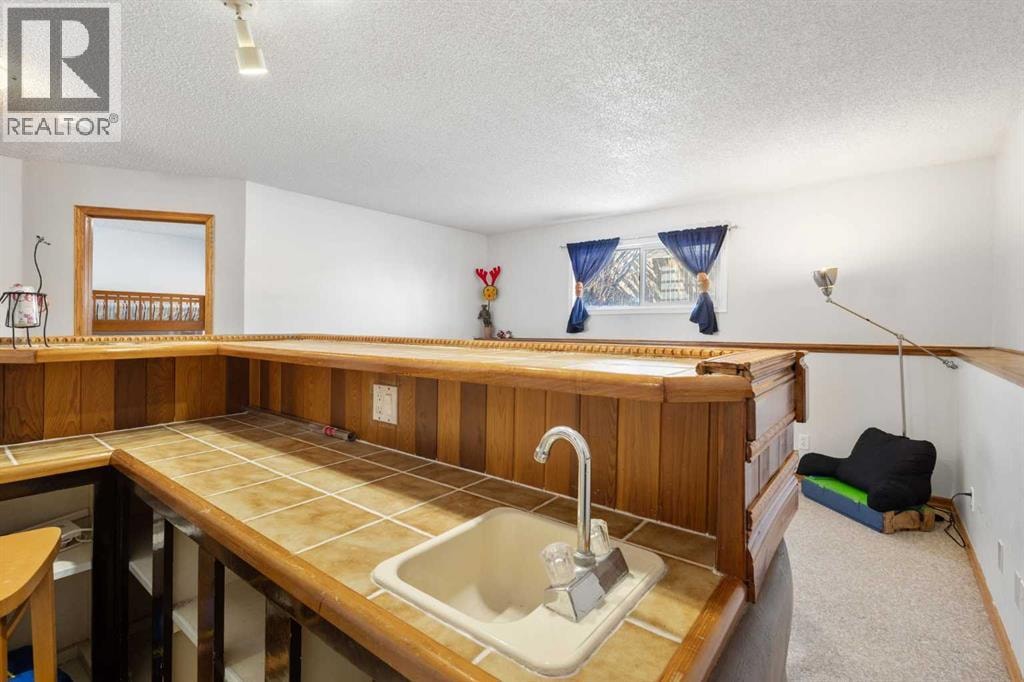 95 Beddington Way NE — photo 22