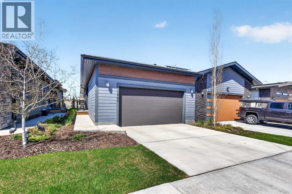 1949 Mahogany Boulevard SE — photo 4
