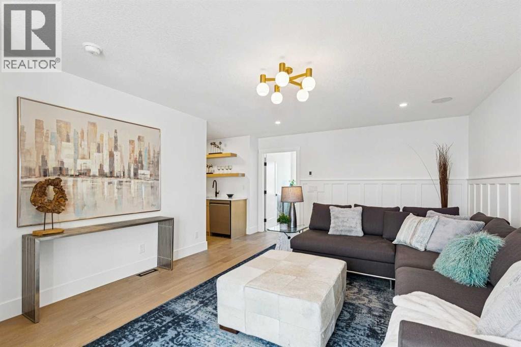 1527 29 Avenue SW — photo 31