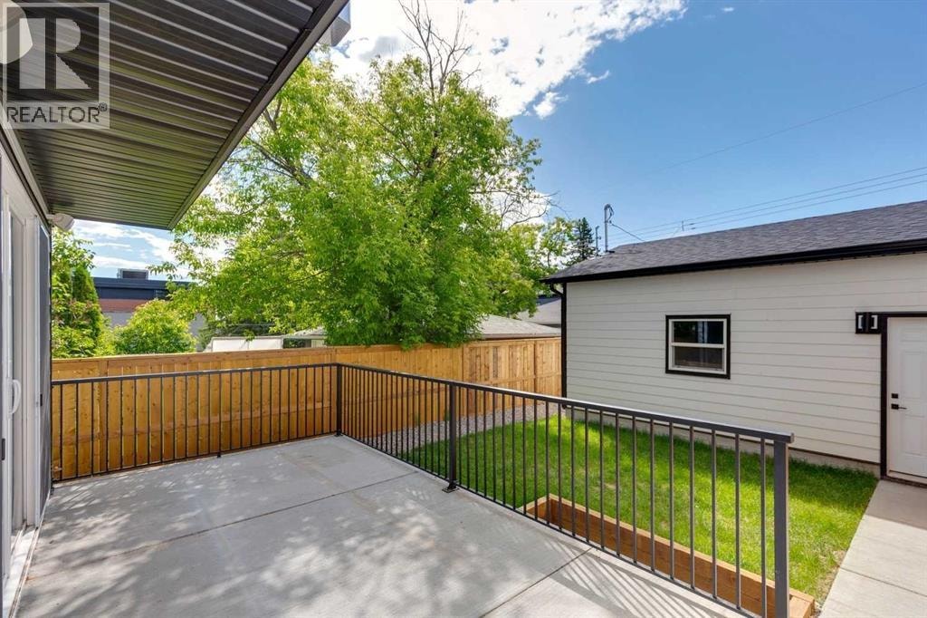 1527 29 Avenue SW — photo 49