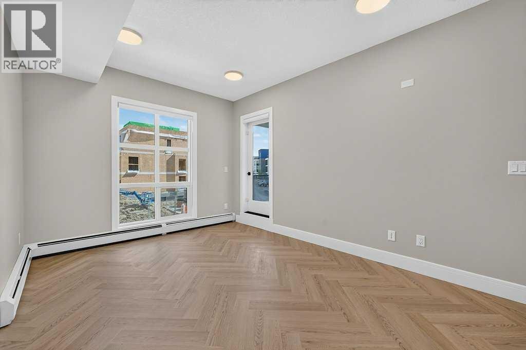 2214, 4270 Norford Avenue NW — photo 14
