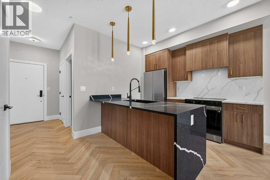 2214, 4270 Norford Avenue NW — photo 3