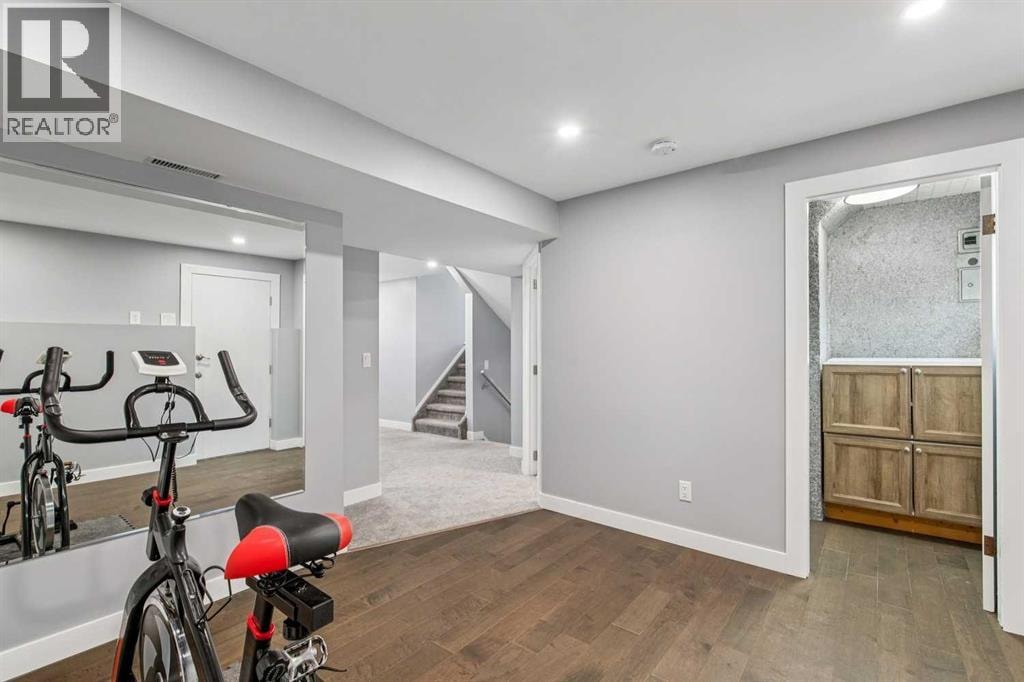 427 96 Avenue SE — photo 32