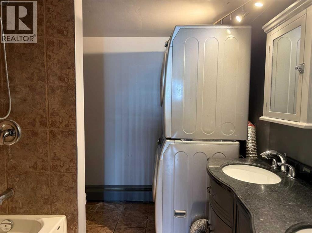 5E, 515 17 Avenue SW — photo 9