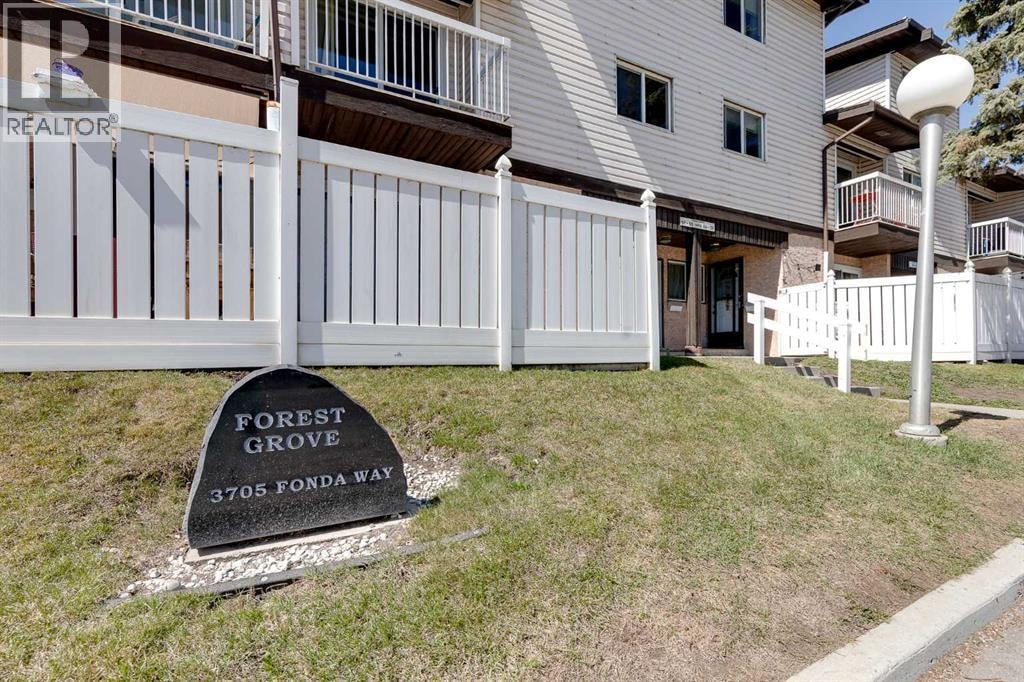65, 3705 Fonda Way SE — photo 3