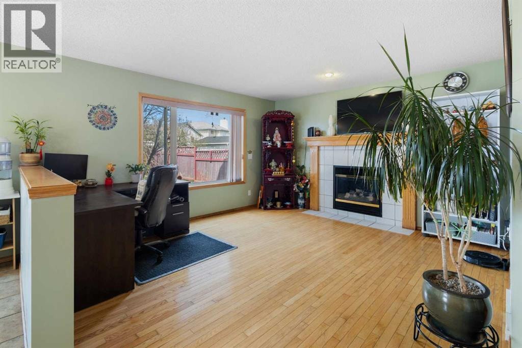 179 Erin Park Drive SE — photo 9