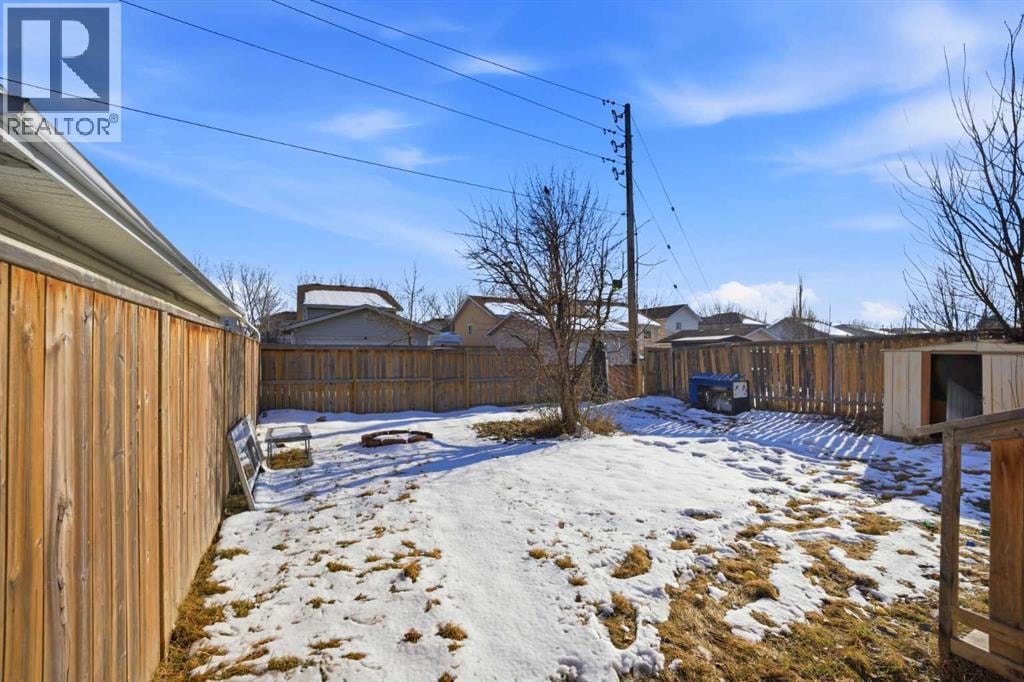 19 Appletree Close SE — photo 5
