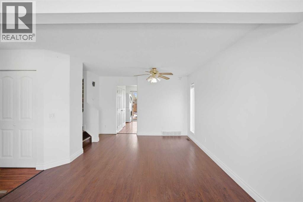 19 Appletree Close SE — photo 12