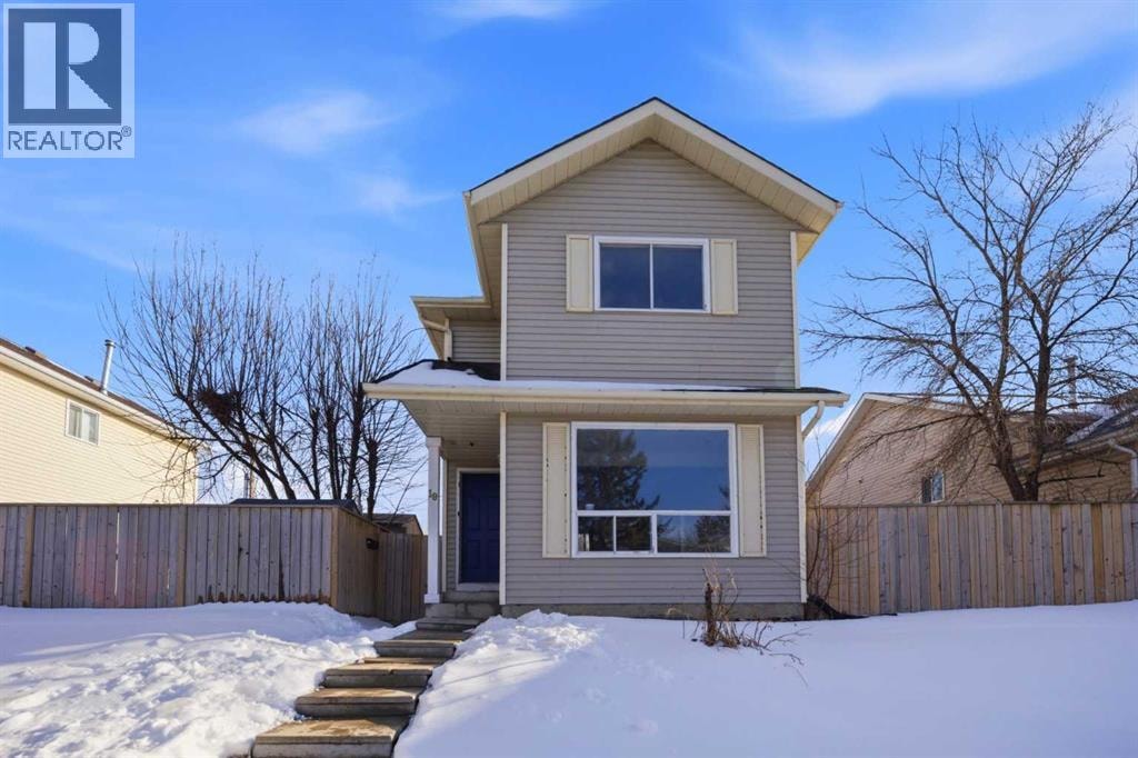 19 Appletree Close SE — photo 3