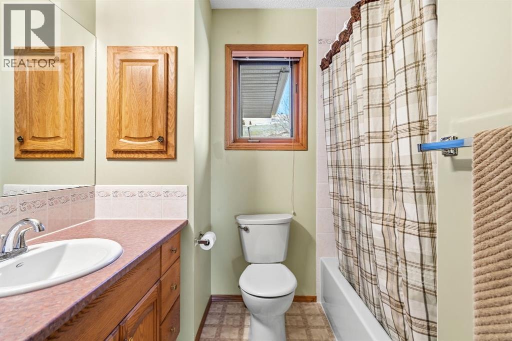 48 Headlands Close — photo 23