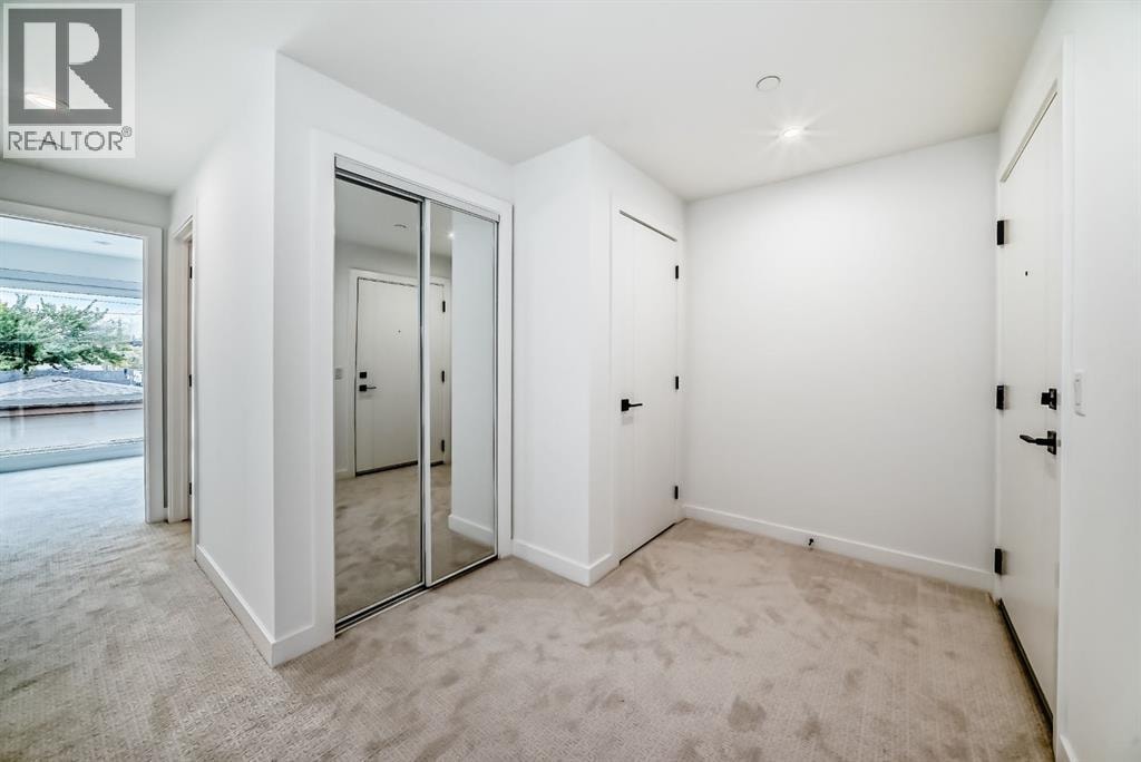 201, 110 18A Street NW — photo 16