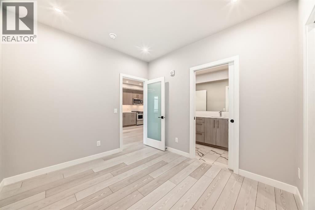 325, 110 18A Street NW — photo 14