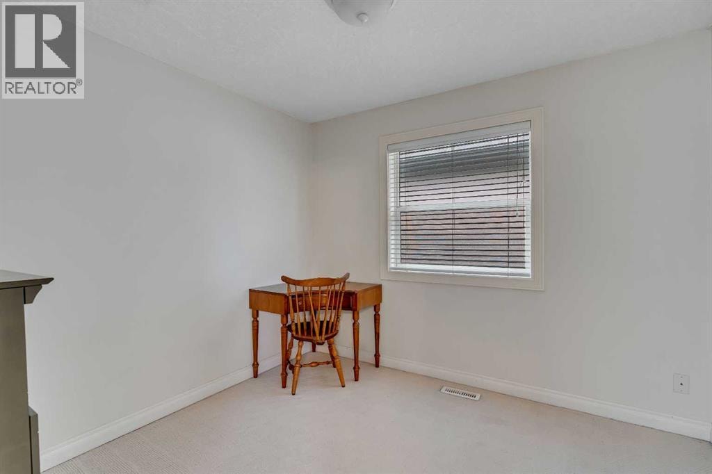 2834 Parkdale Boulevard NW — photo 26