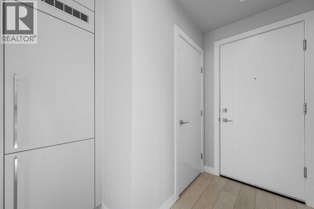 601, 8230 Broadcast Avenue SW — photo 4