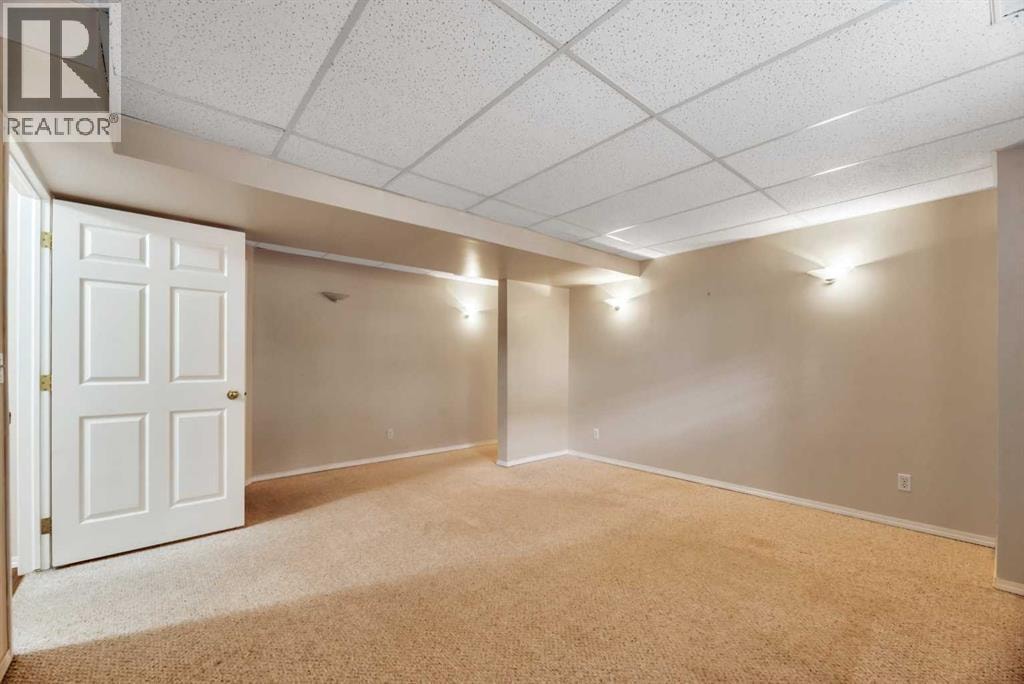 1, 15 Rocky Ridge Gate NW — photo 35