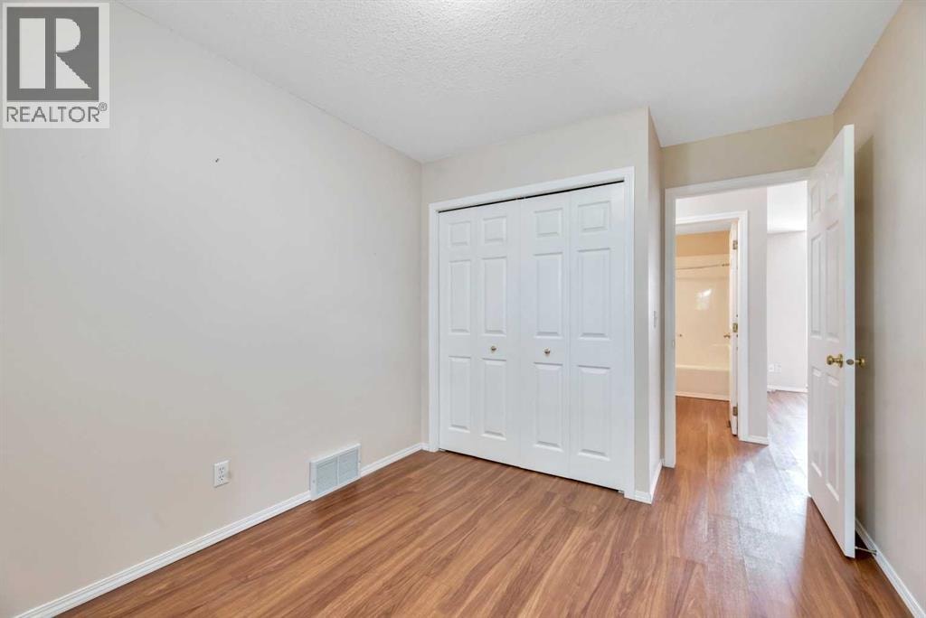 1, 15 Rocky Ridge Gate NW — photo 26
