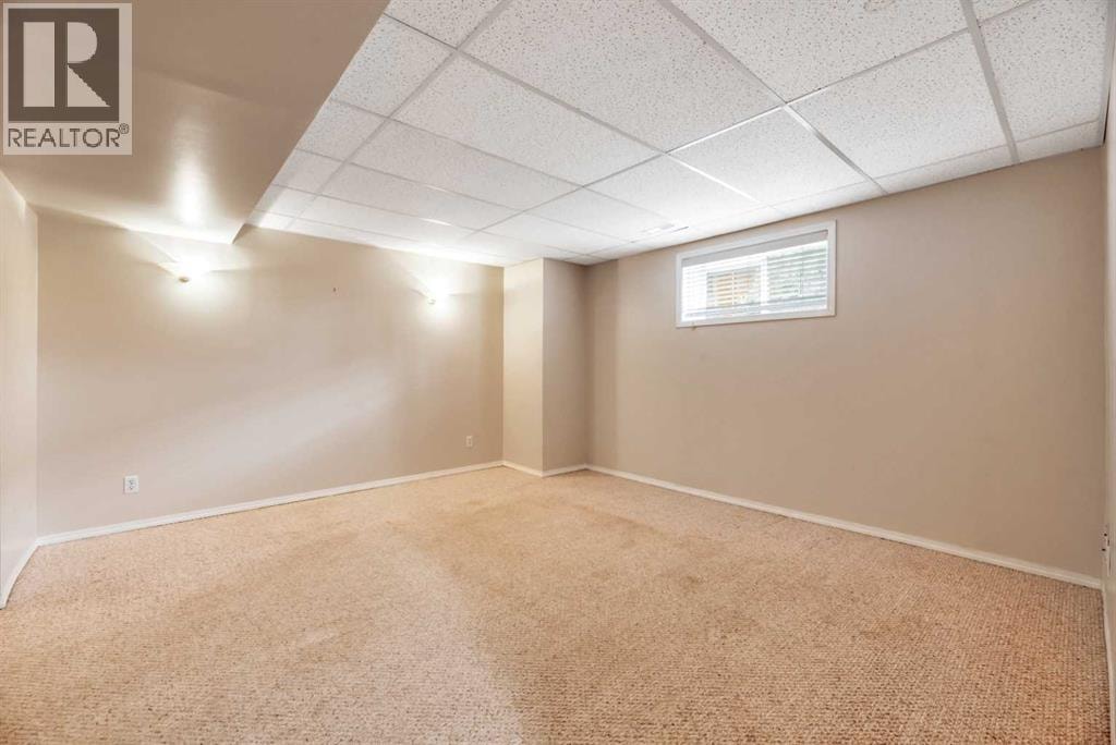 1, 15 Rocky Ridge Gate NW — photo 34