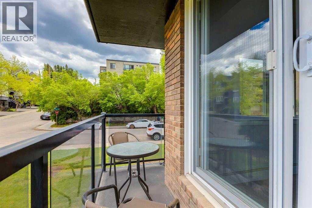 11, 1230 Cameron Avenue SW — photo 32