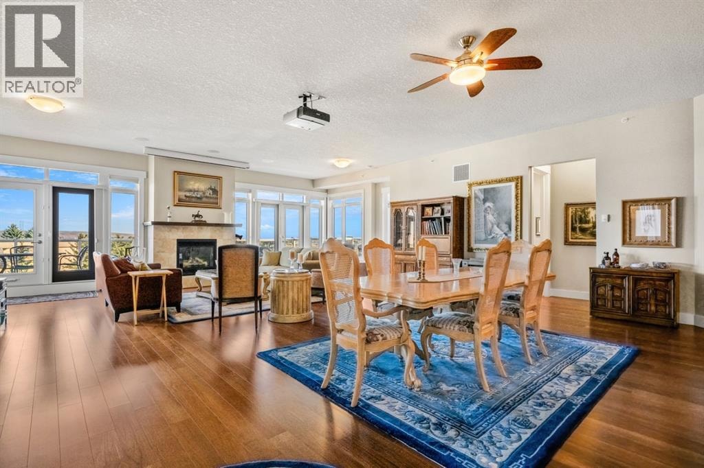404, 4 Hemlock Crescent SW — photo 4