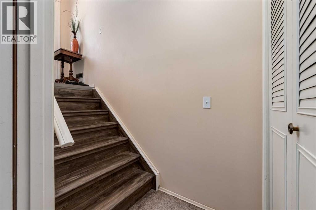216 Cannington Place SW — photo 21