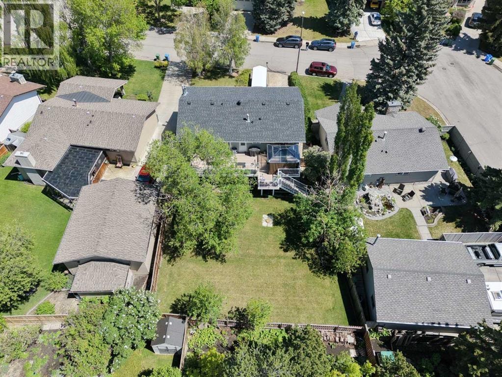 216 Cannington Place SW — photo 46
